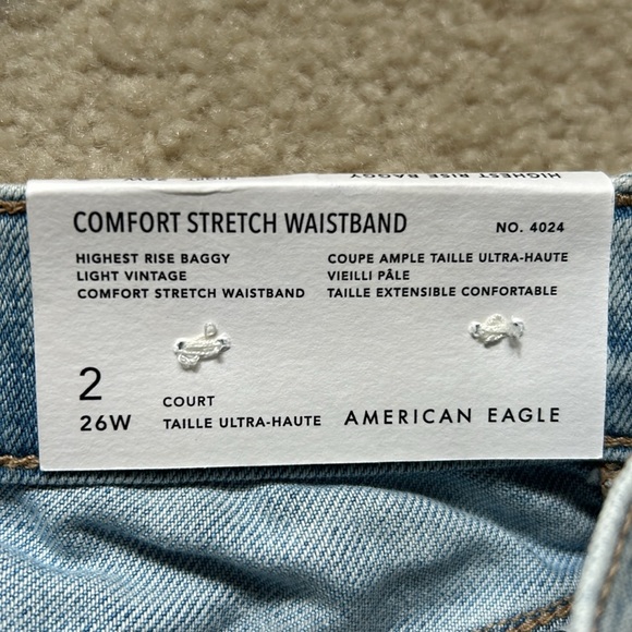 American Eagle highest rise baggy size 2 short - Picture 4 of 6